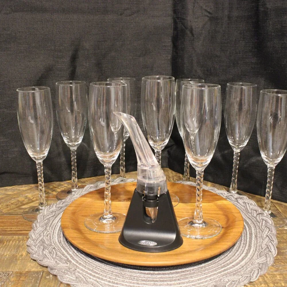 Wine Glasses and Aerator